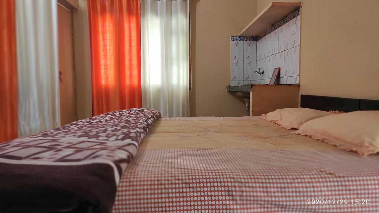 רישיקש Yogi Home Stay מראה חיצוני תמונה